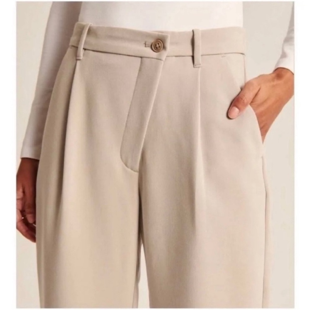 Abercrombie & Fitch Sloane Tailored Wide Leg Crossover Pant - Picture 10 of 10